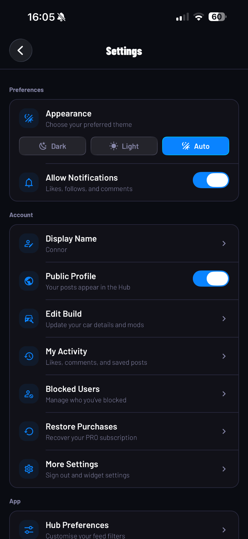 HoodUp settings screen with account, privacy, notification and subscription controls
